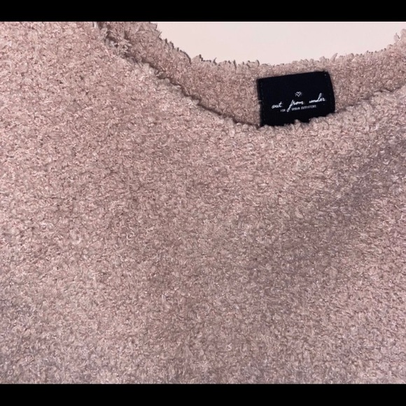 UO “Out From Under Sasha Knit Cropped Tank Top” - Picture 2 of 3